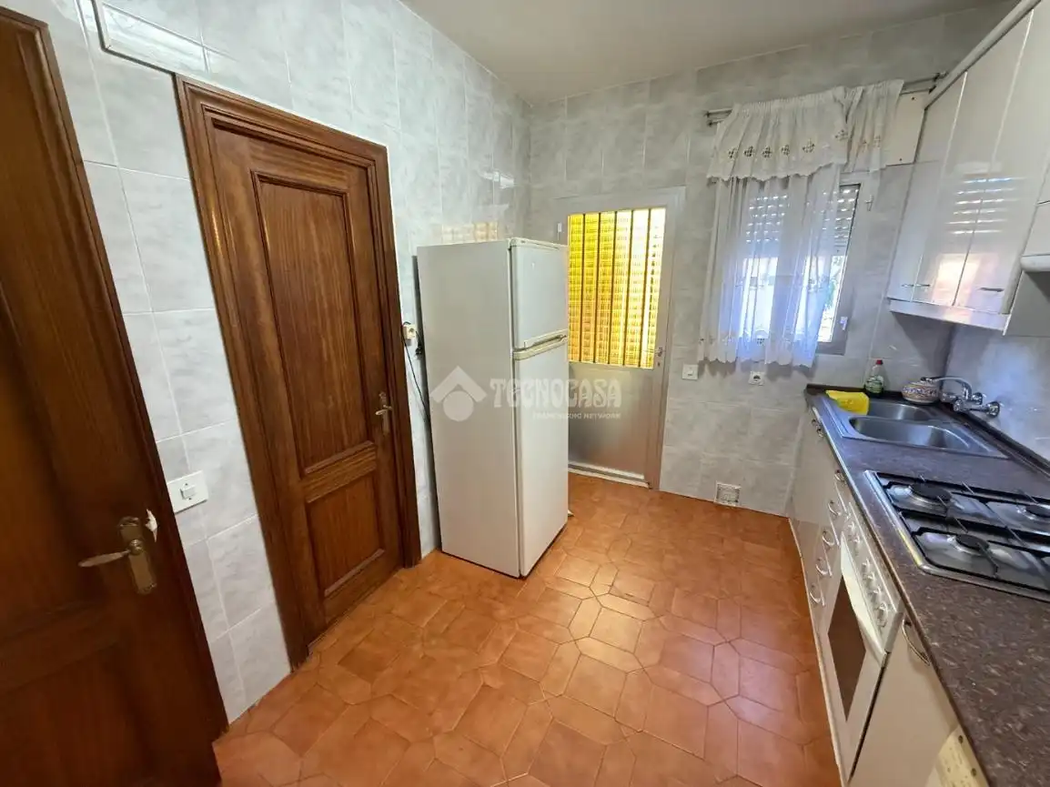 Cocina de Casa adosada en venta en Lucillos con Balcón