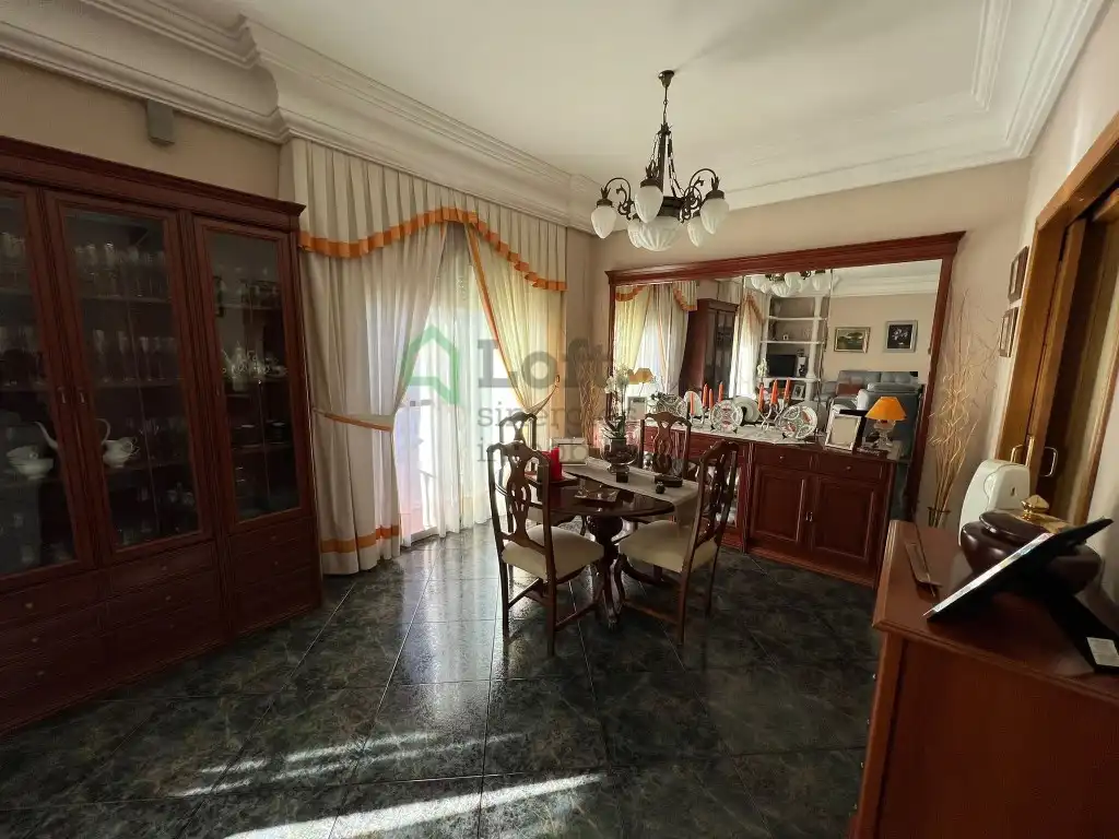 Esszimmer von Gebäude zum Verkauf in Badajoz