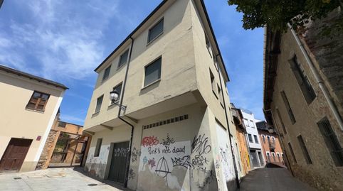 Foto 2 de Edifici en venda a Zona Alta, Ponferrada