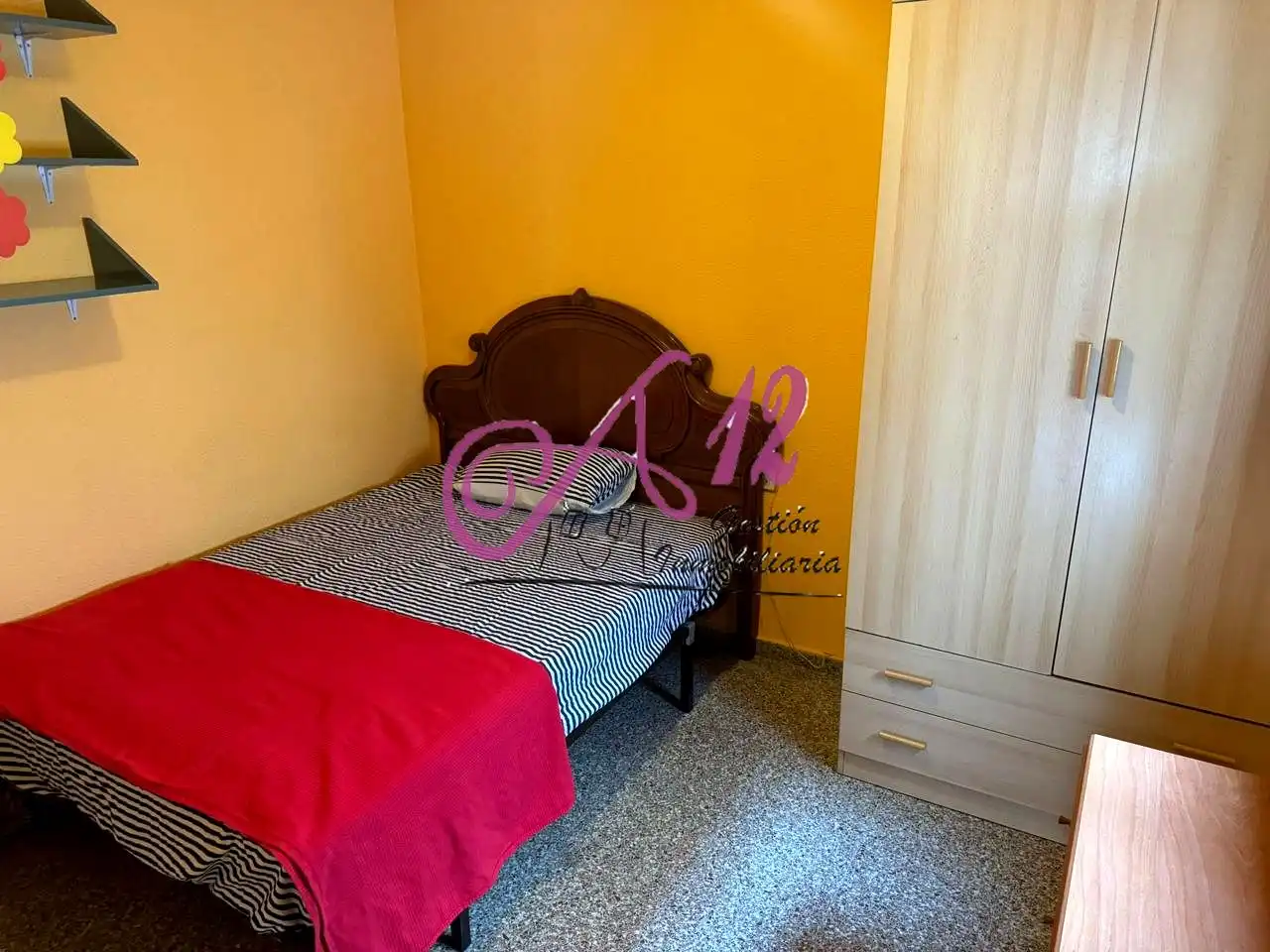 Piso con terraza en alquiler en Carrer de Pere Cabanes, imagen 18