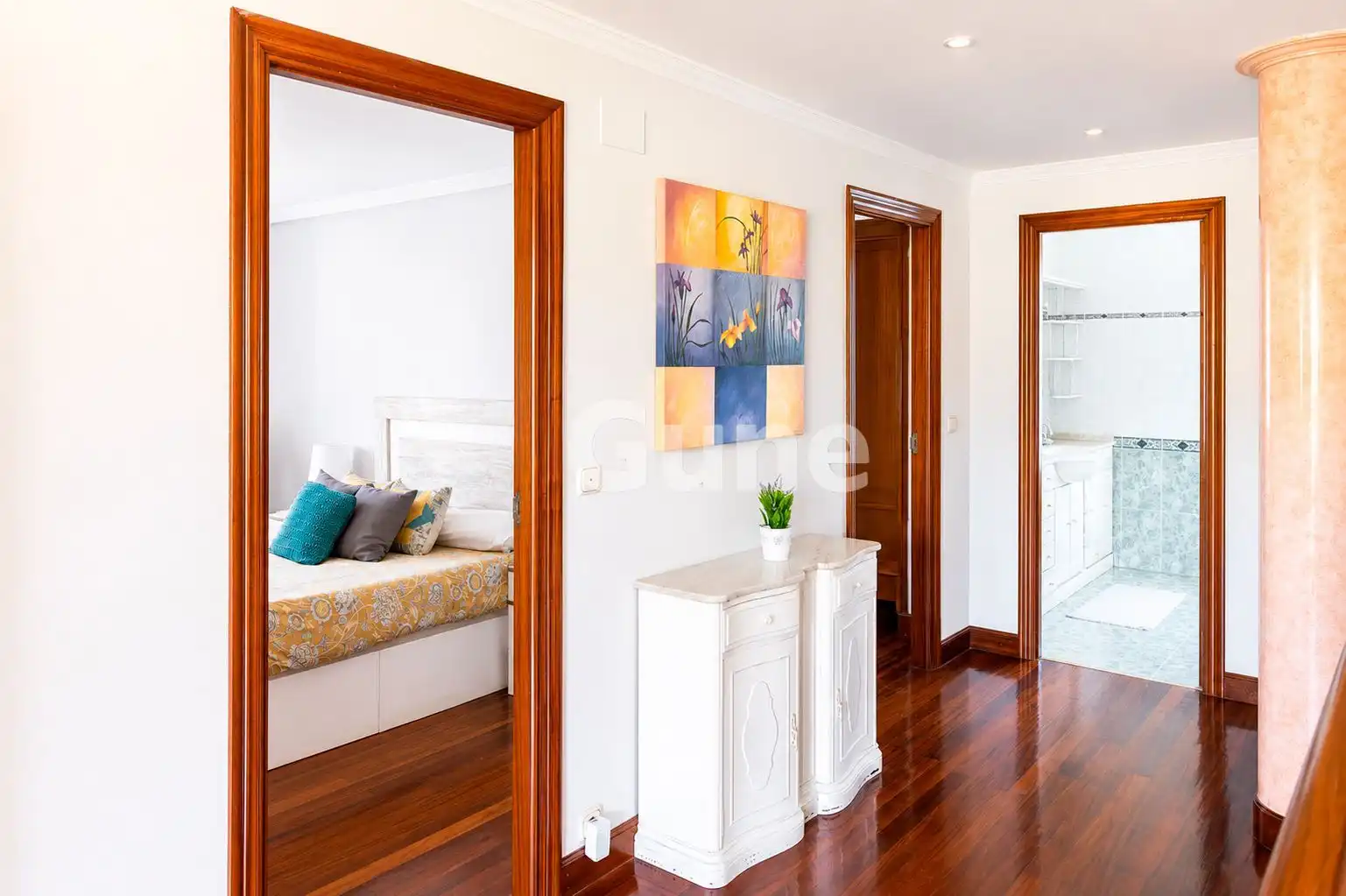 Casa adosada en venta en Orendain con Calefacción, Terraza y Trastero