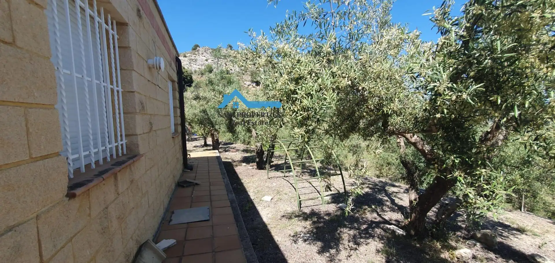 Casa o chalet en venta en Confrides con Calefacción, Jardín privado y Terraza