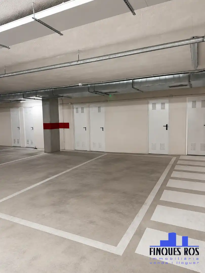 Parking of Flat for sale in Vinaròs  with Air Conditioner, Heating and Terrace