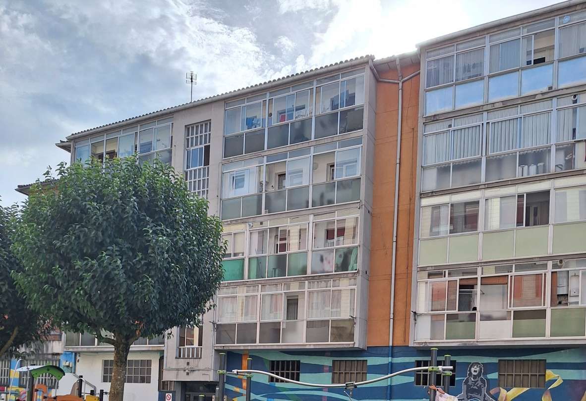 Exterior view of Flat for sale in Iurreta  with Balcony
