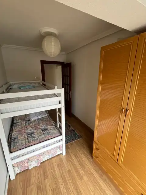 Bedroom of Flat for rent in Santander  with Heating, Furnished and Oven