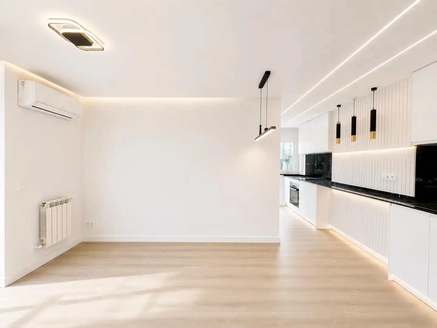 Kitchen of Flat for rent in Madrid  with Air Conditioner, Heating and Furnished