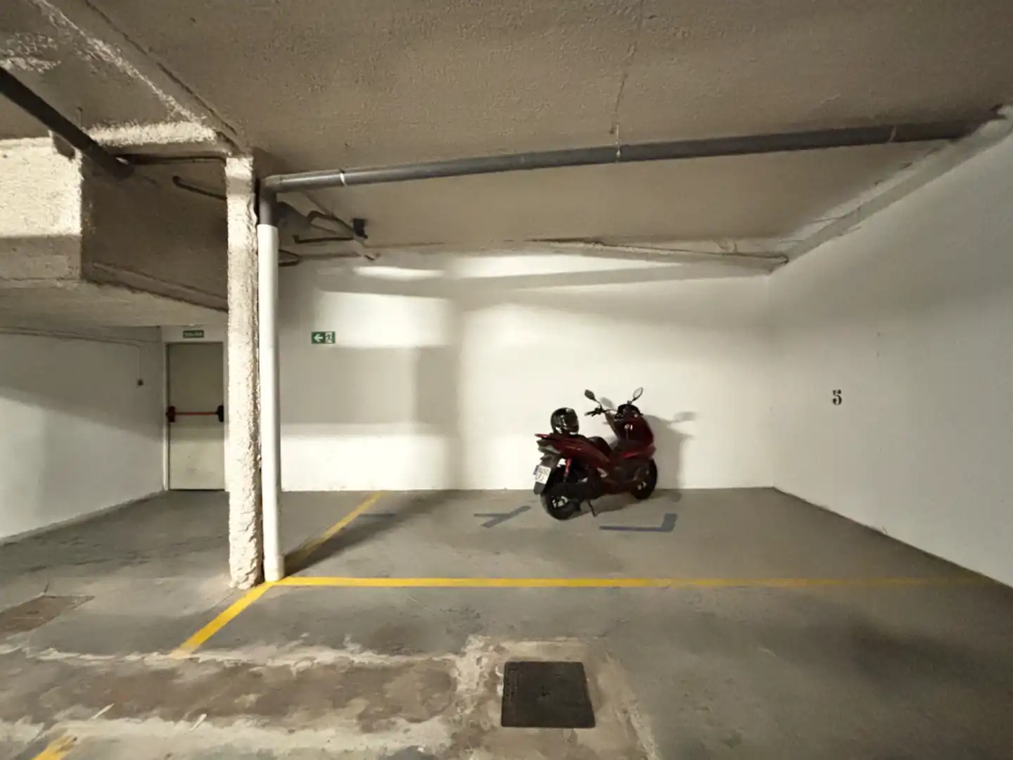 Garaje en venta en Calle Cantueso, Valdeacederas