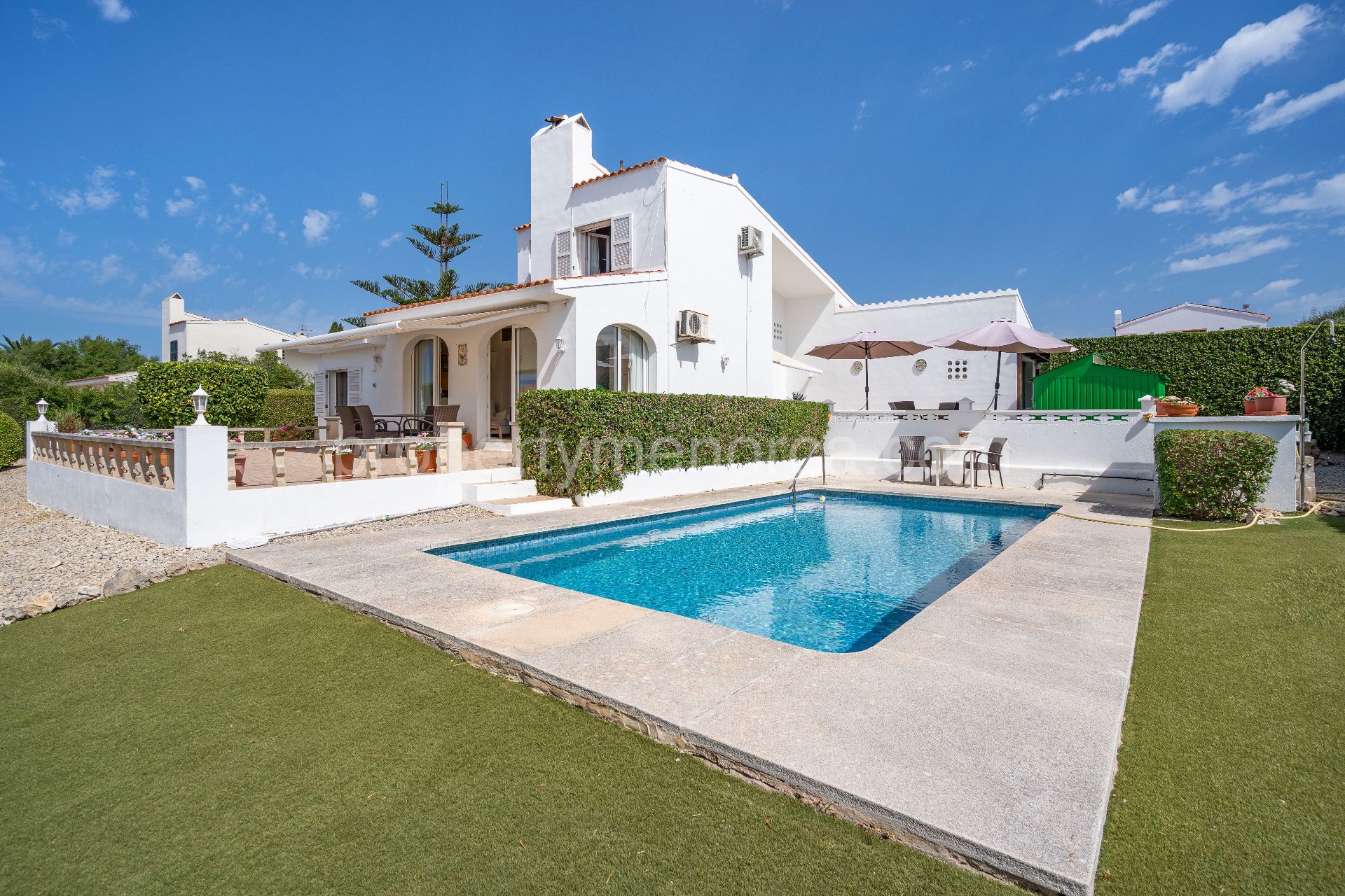 Vista exterior de Casa o xalet en venda en Sant Lluís amb Aire condicionat, Calefacció i Jardí privat