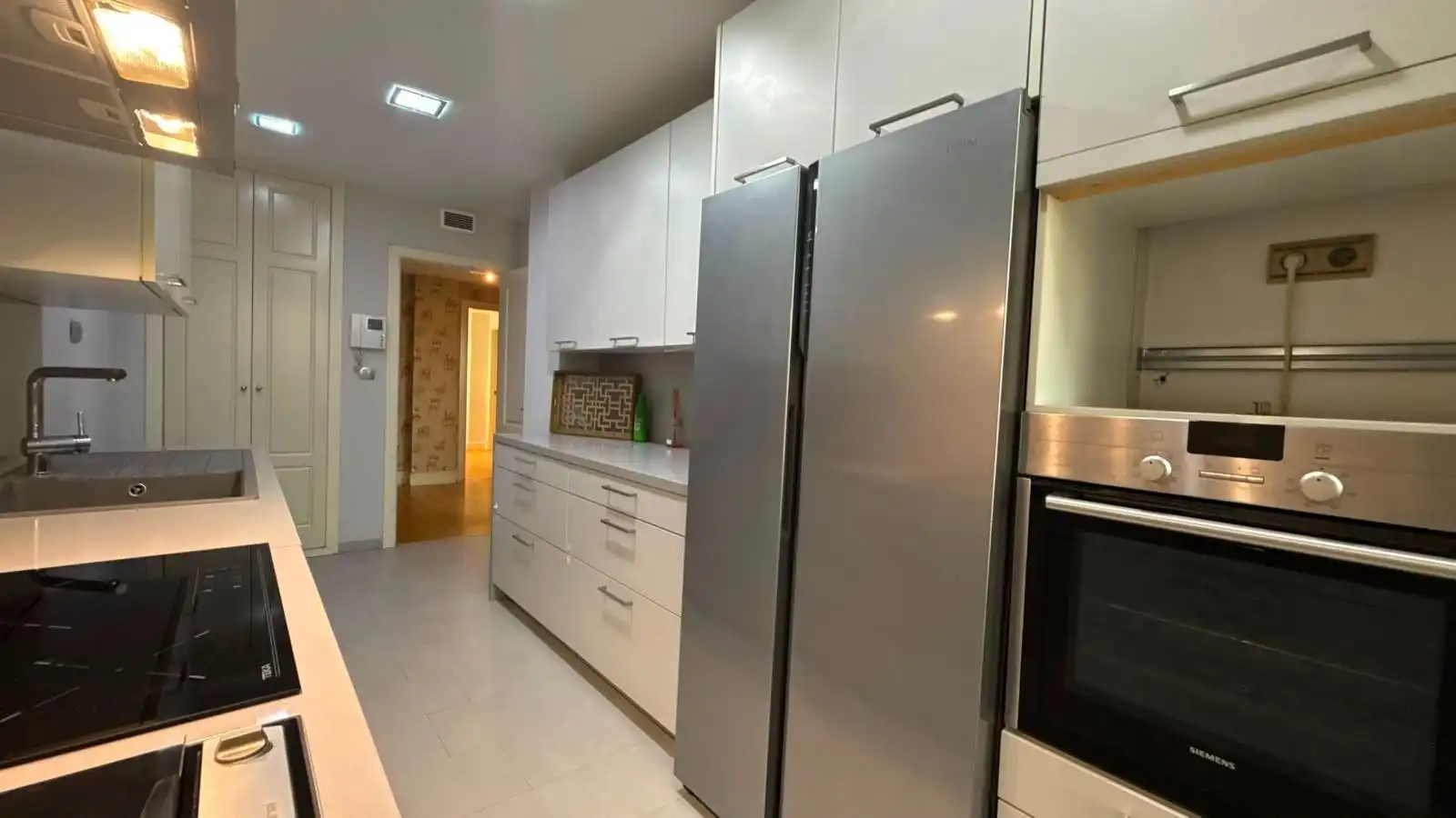 Cuina de Pis en venda en Sevilla amb Aire condicionat, Calefacció i Traster