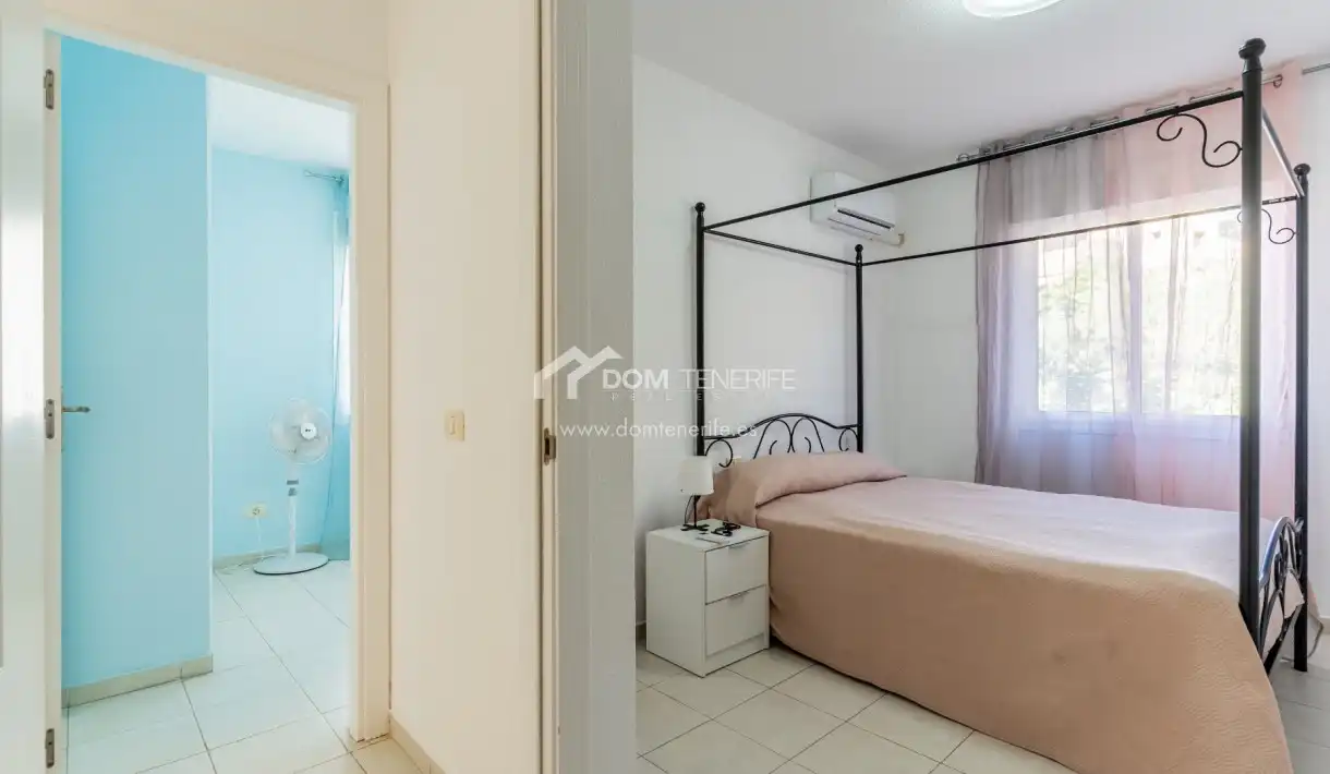 Habitación de Casa o chalet de alquiler en Adeje con Terraza, Amueblado y Horno