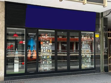 Gewerbefläche zum Verkauf in Calle Albareda 30