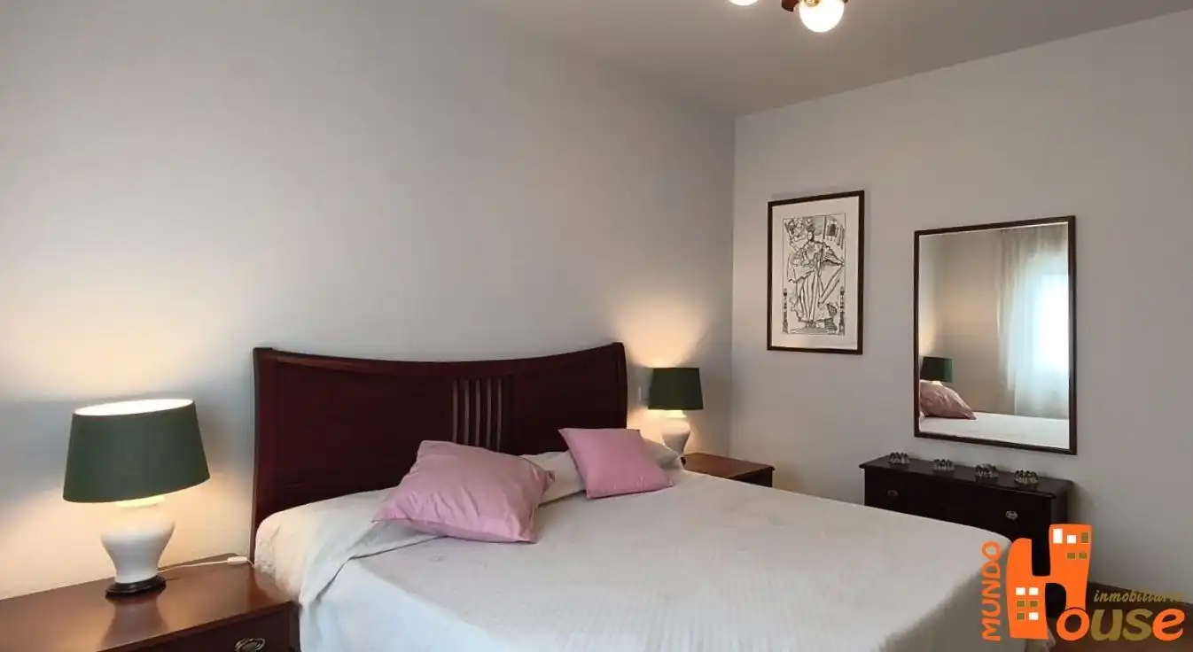 Habitación de Piso en venta en Real Sitio de San Ildefonso con Calefacción, Terraza y Piscina comunitaria