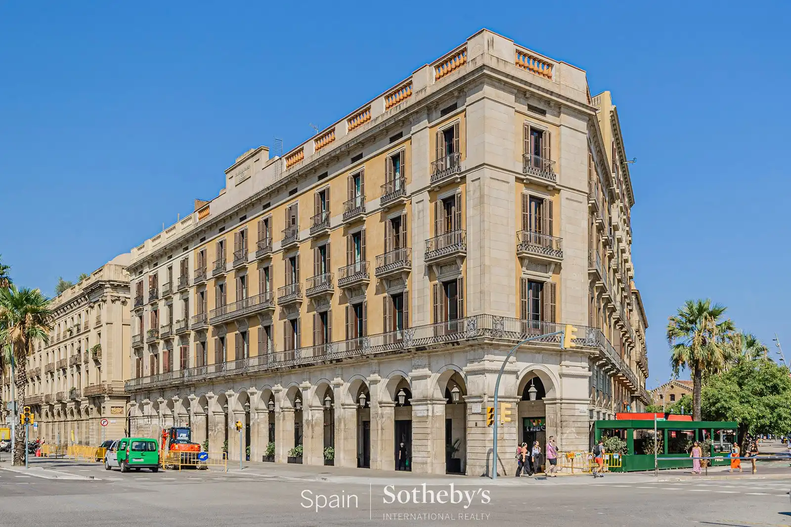 Apartamento con piscina en venta en Passeig Isabel II, imagen 12