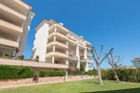 Vista exterior de Dúplex en venda en Alcúdia amb Aire condicionat, Calefacció i Jardí privat