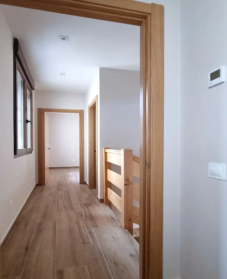 Casa adosada de alquiler en Guadalix de la Sierra con Calefacción, Trastero y Horno