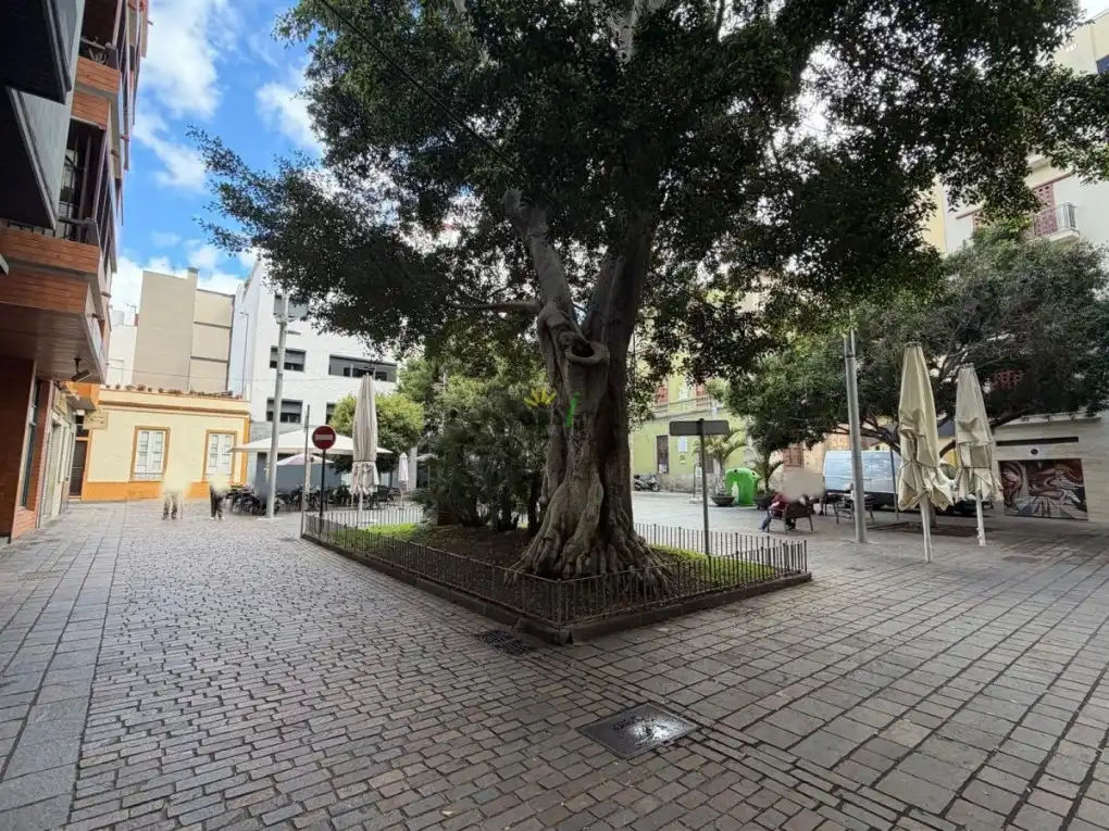 Vista exterior de Oficina en venda en Santa Cruz de Tenerife