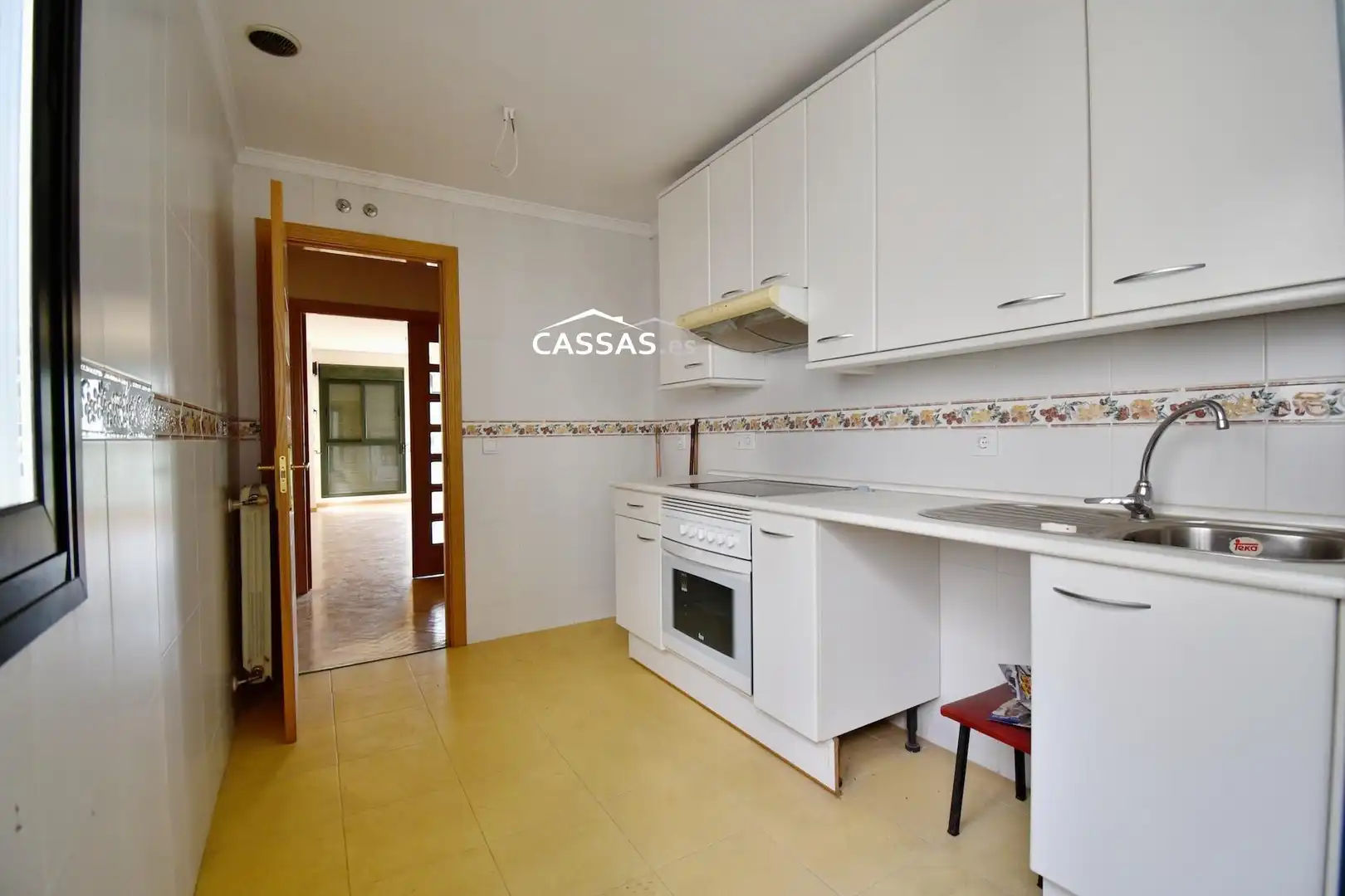 Kitchen of Flat for sale in Torrejón de Ardoz  with Heating, Parquet flooring and Storage room