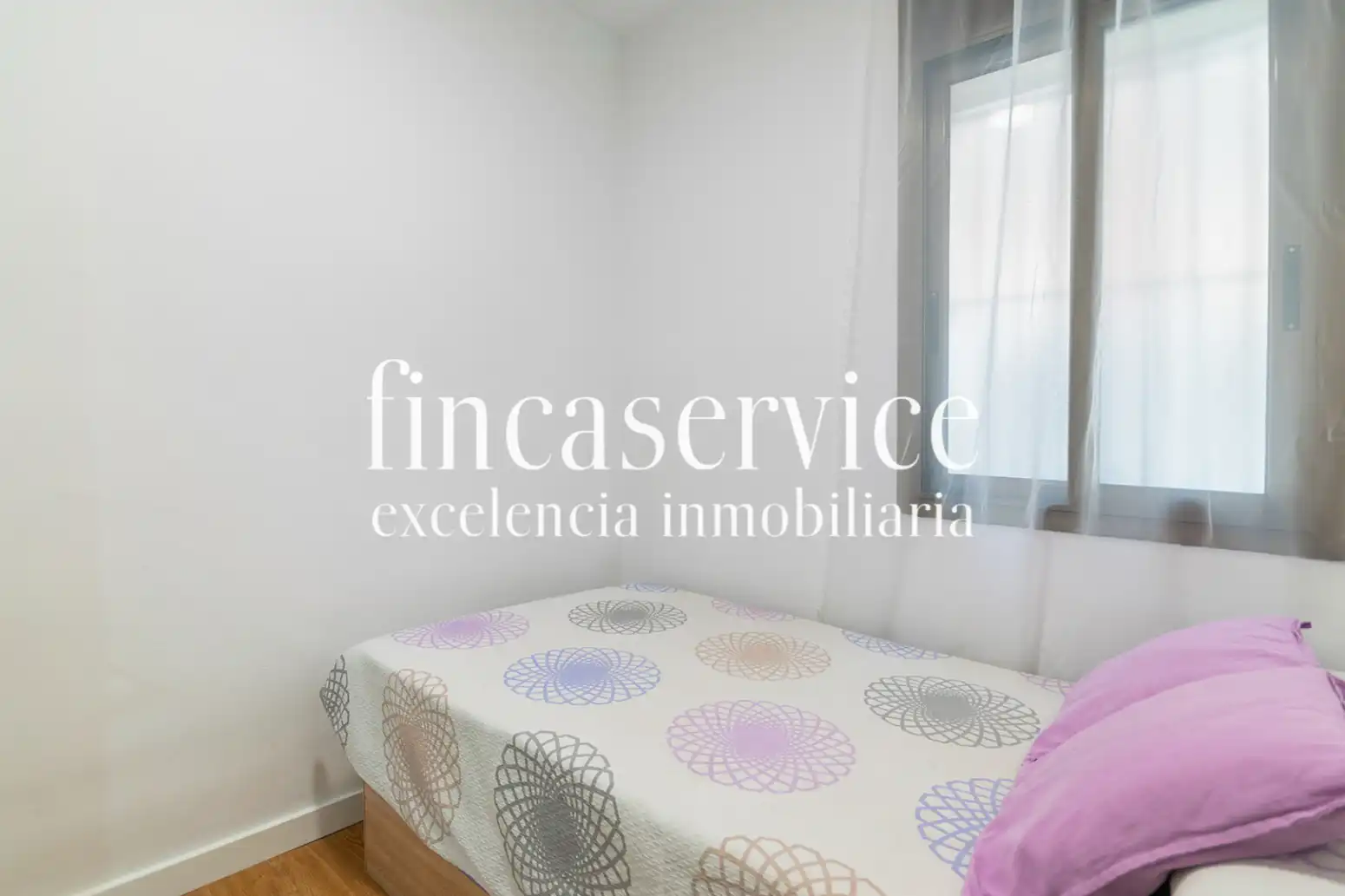 Schlafzimmer von Wohnung zum Verkauf in Barcelona mit Klimaanlage, Heizung und Parkett