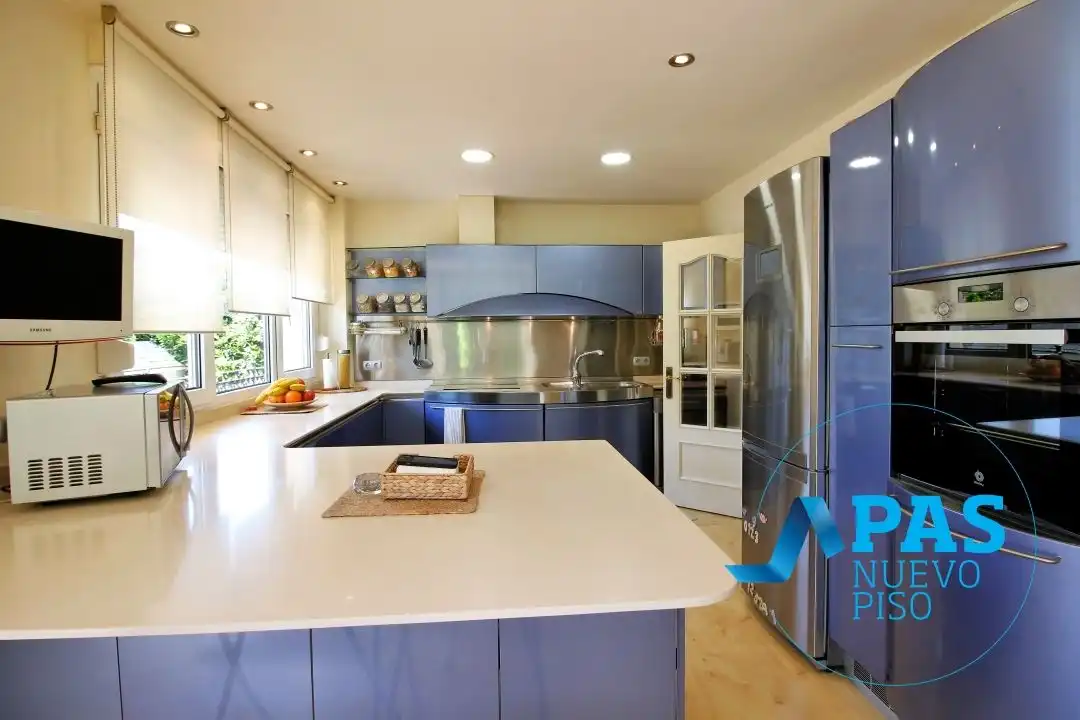 Kitchen of Houses for sale in Santander  with Heating, Private garden and Terrace