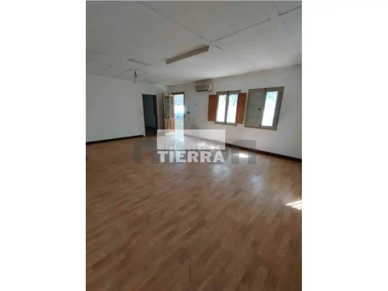 Detached house with garden for sale in Camino Verdolaga, imagen 3
