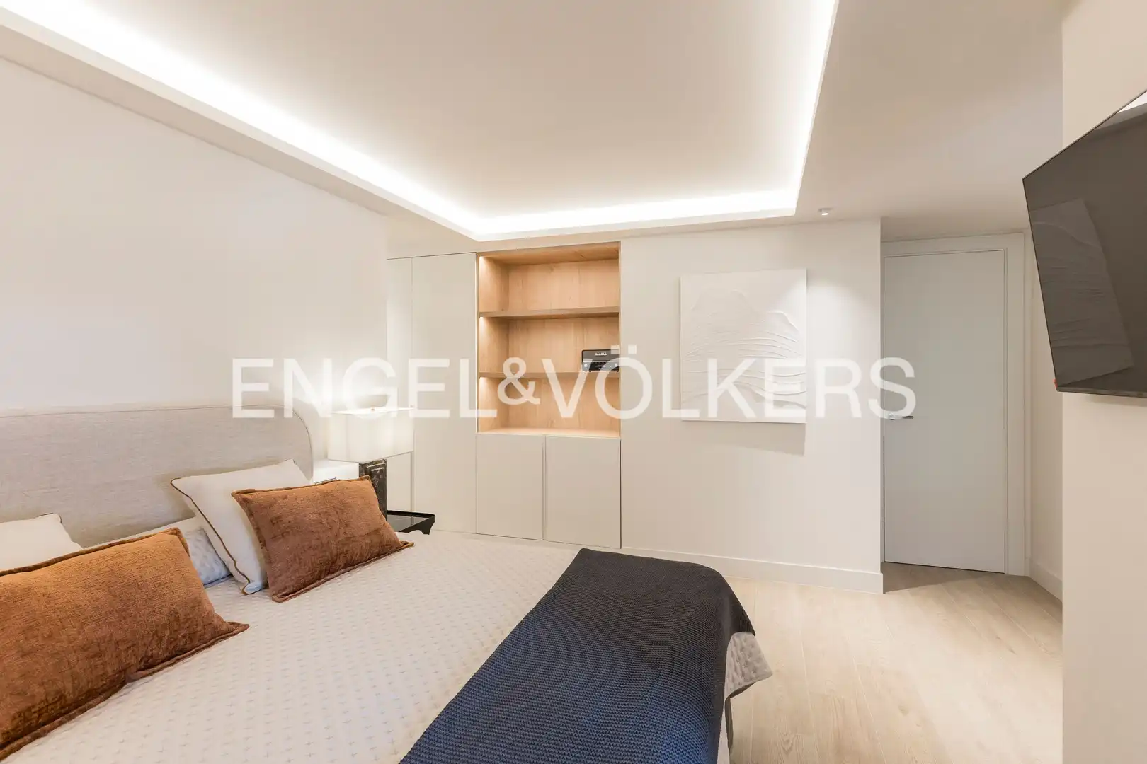Schlafzimmer von Wohnung zur Miete in Madrid mit Klimaanlage, Heizung und Terrasse