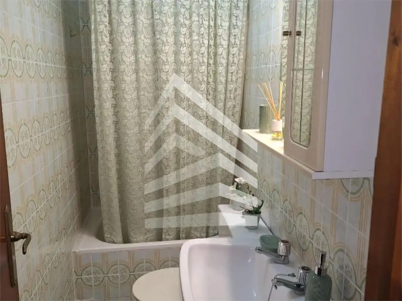 Bathroom of Flat for sale in Barcelona  with Air Conditioner, Heating and Terrace