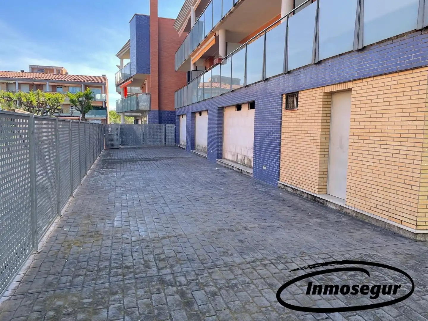 Parking of Commercial properties for sale in Cambrils