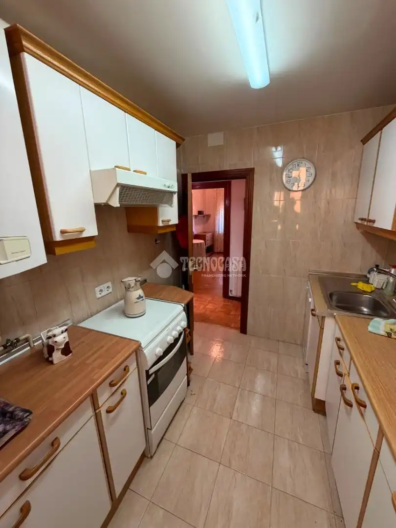 Kitchen of Flat for sale in Madrid