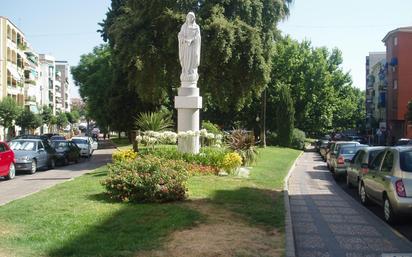 Vista exterior de Pis en venda en Mérida amb Aire condicionat, Calefacció i Terrassa