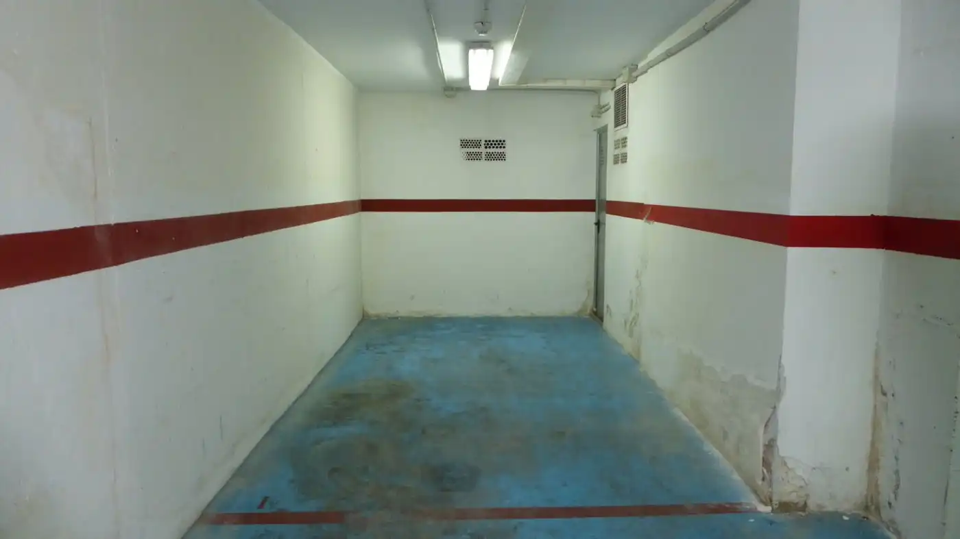 Garaje de alquiler en Calle PERIS MENCHETA, 29, Barrio de Benimaclet