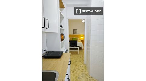 Foto 2 de Piso de alquiler en Barrio de Peral - San Félix, Cartagena