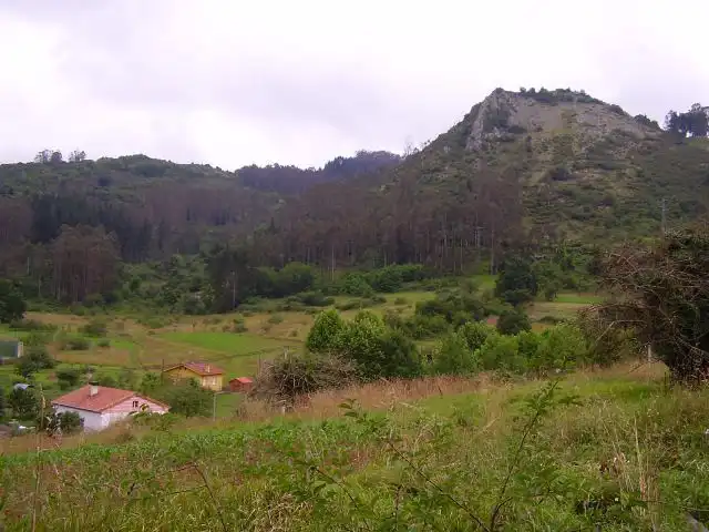 Terreny residencial en venda a Candamo, imagen 10