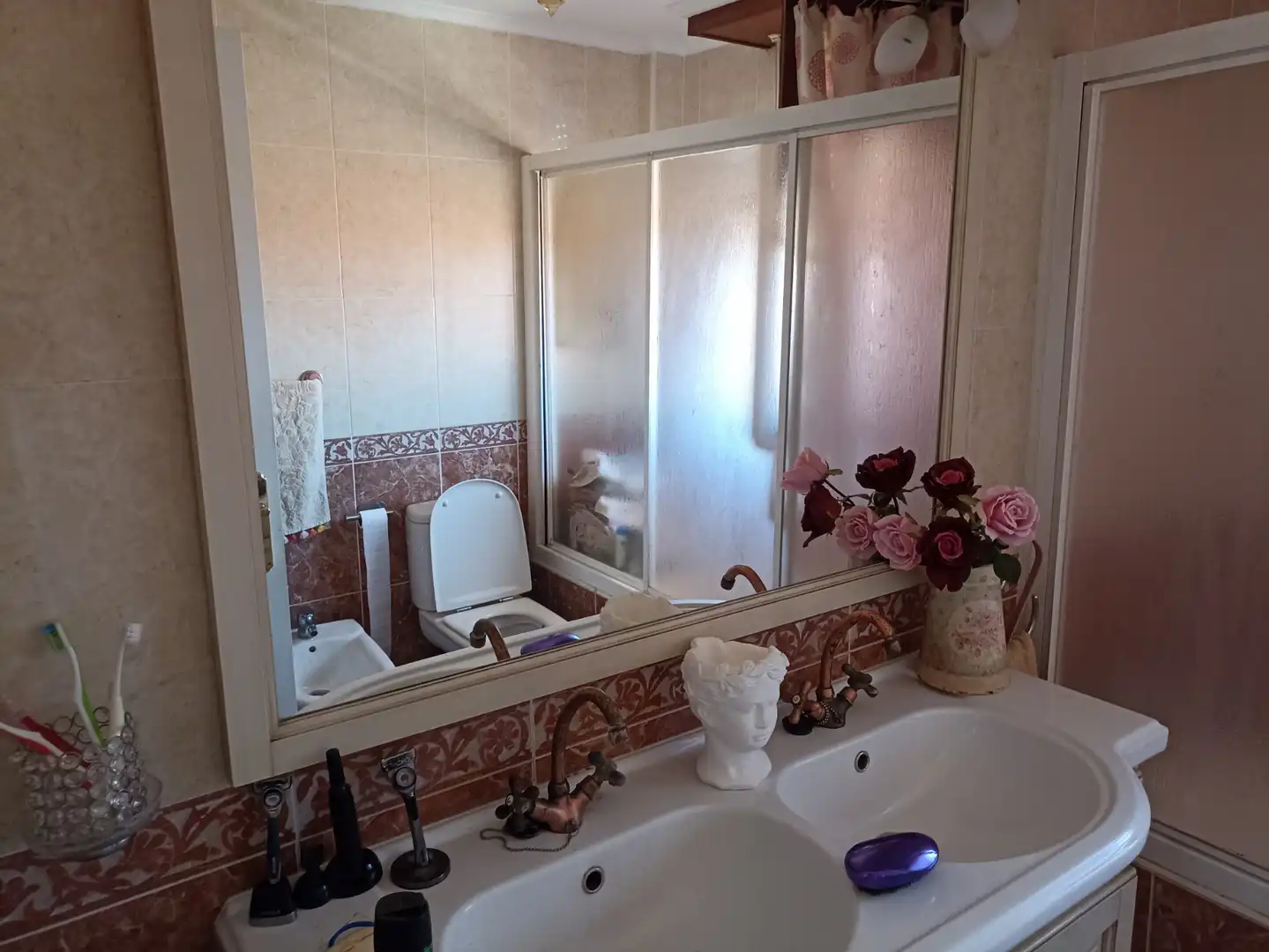 Baño de Casa o chalet en venta en Castro-Urdiales con Calefacción, Jardín privado y Parquet