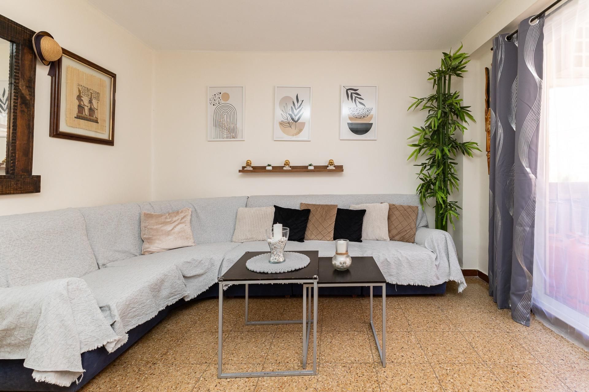 Sala d'estar de Pis en venda en  Valencia Capital amb Aire condicionat, Calefacció i Terrassa