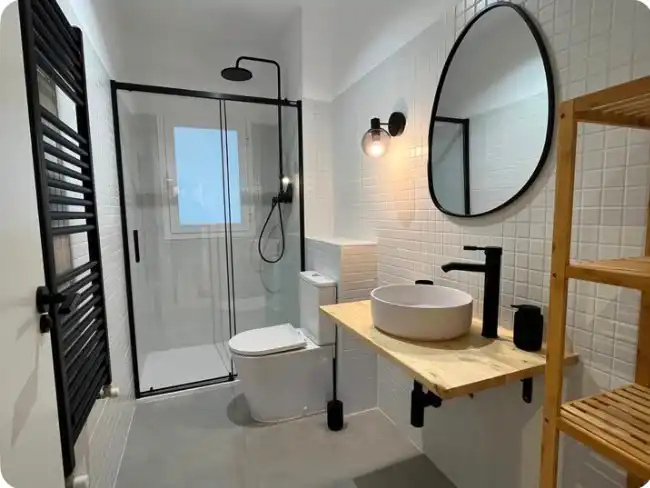 Baño de Piso de alquiler en Cuenca con Calefacción, Amueblado y Horno