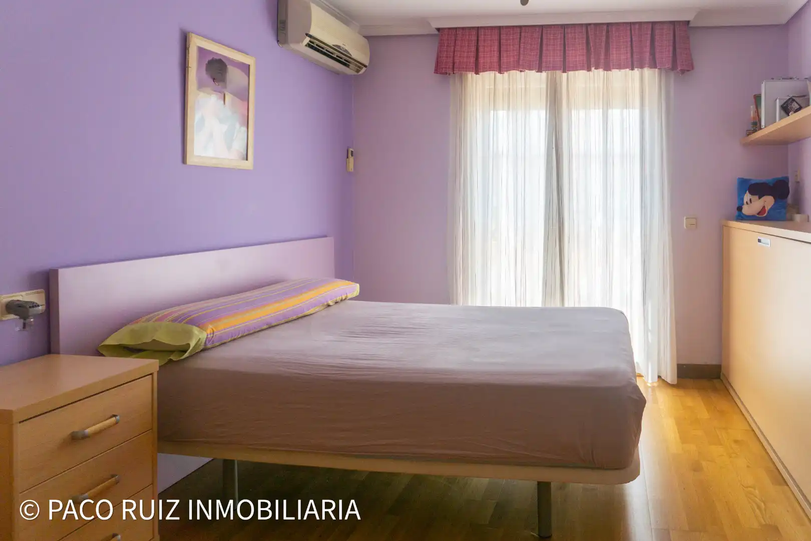 Habitación de Casa adosada de alquiler en Almería con Aire acondicionado, Terraza y Amueblado