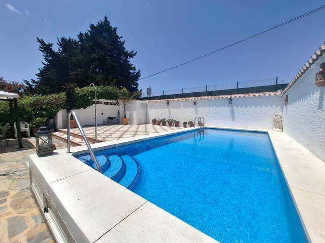 Casa-chalet en Venta en Sierra Nevada en Campanillas