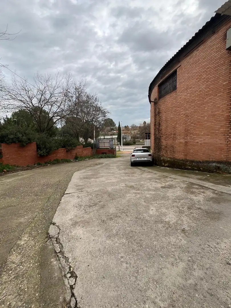 Parking de Nave industrial en venta en Córdoba