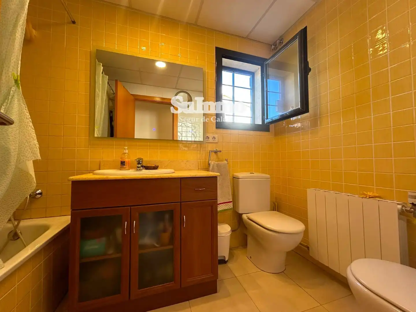 Bathroom of Detached homes for sale in Calafell  with Air Conditioner, Heating and Private garden