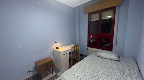 Photo 2 of Room in Calle del Cabo Machichaco, 5, Entrevías, Madrid Capital