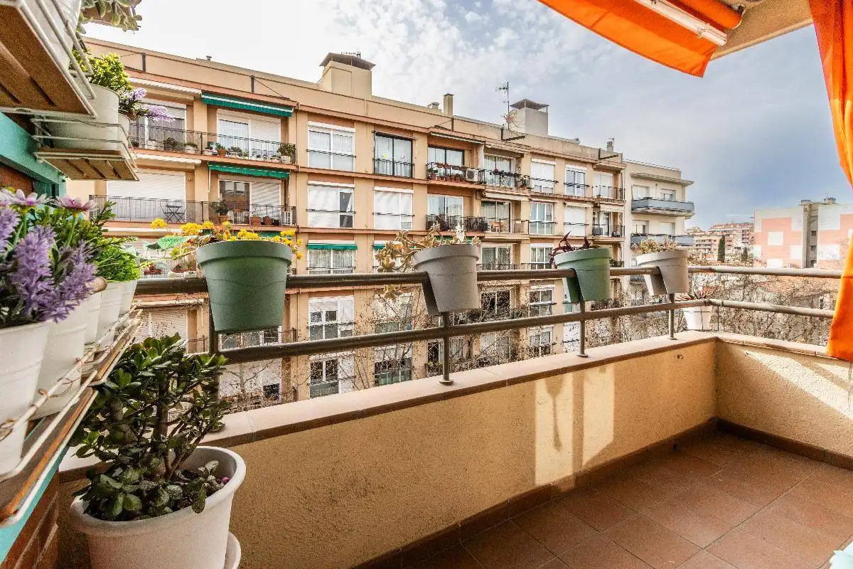 Terrassa de Pis en venda en Sabadell amb Calefacció, Parquet i Balcó