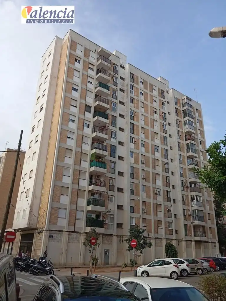 Exterior view of Flat for sale in Valencia