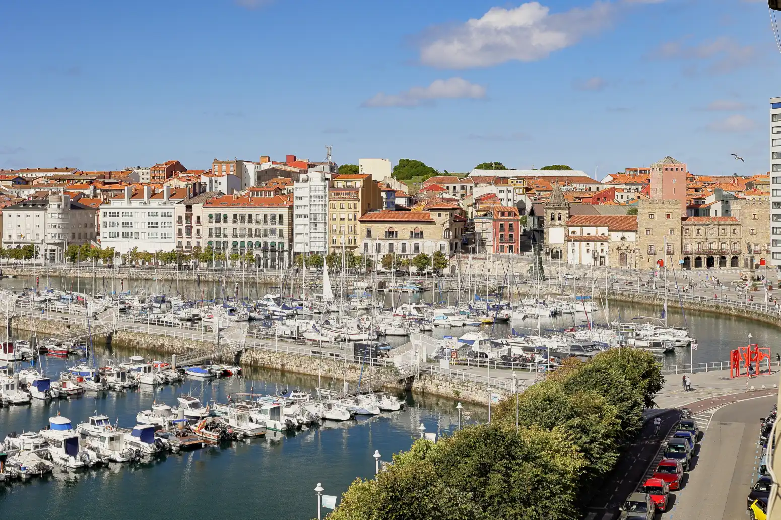 Flat for sale in Gijón   with Heating, Parquet flooring and Storage room