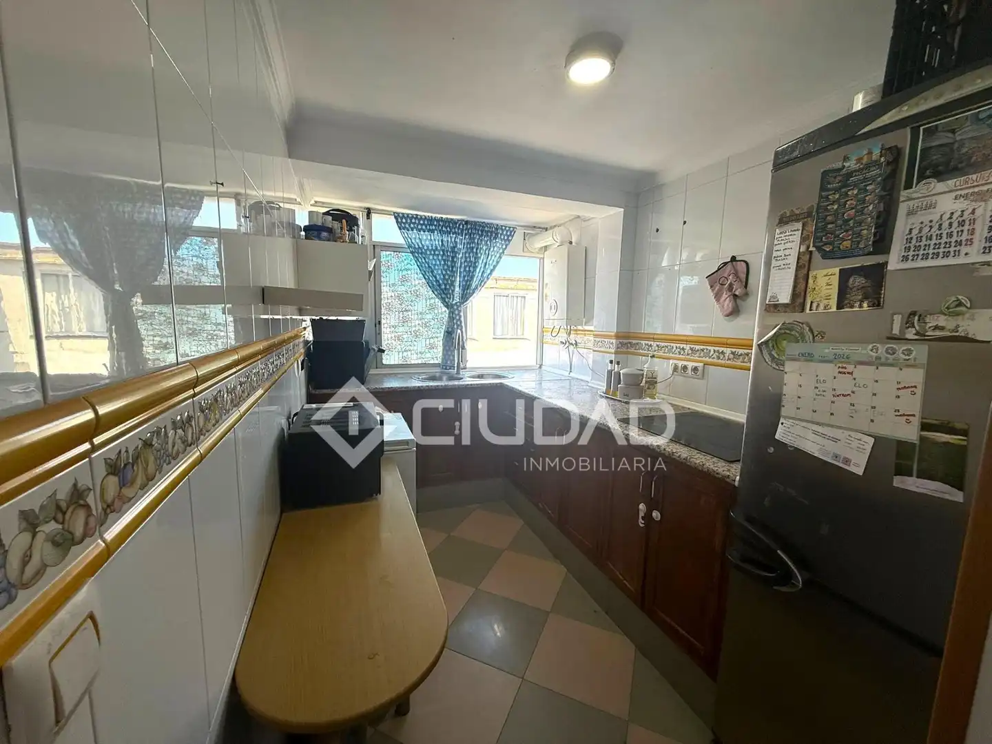 Cocina de Piso en venta en Sanlúcar de Barrameda con Balcón