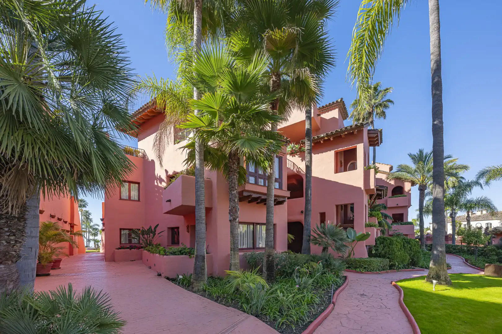 Exterior view of Apartments for sale in Estepona  with Air Conditioner, Terrace and Swimming Pool