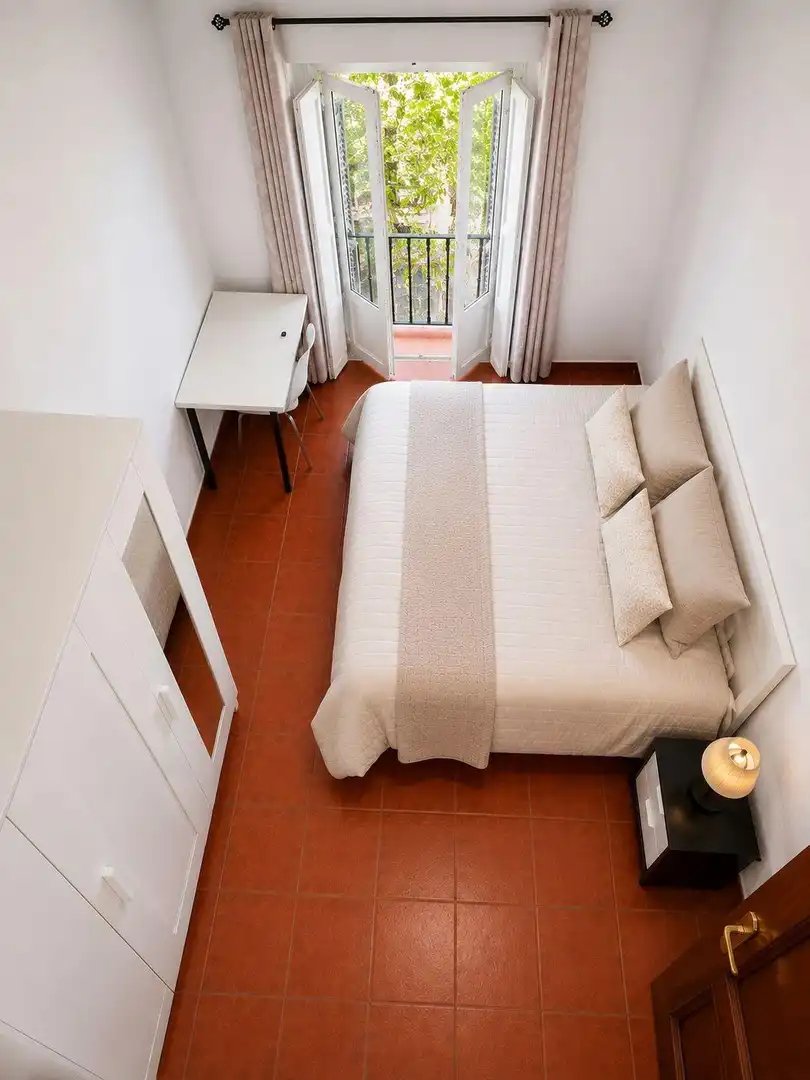 Bedroom of Flat for rent in Madrid  with Heating, Furnished and Balcony