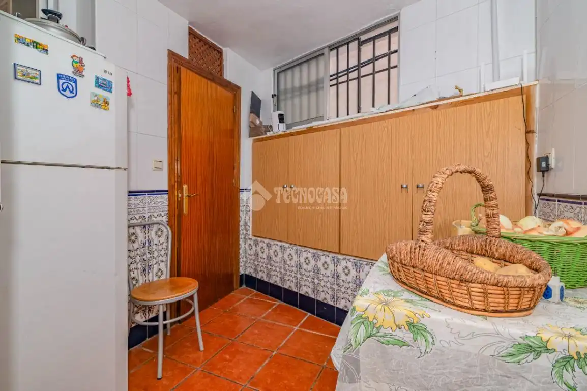 Cuina de Casa adosada en venda en Loja, Granada