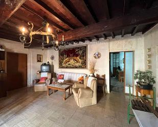 Living room of House or chalet for sale in Monterrubio de Armuña  with Terrace, Storage room and Swimming Pool