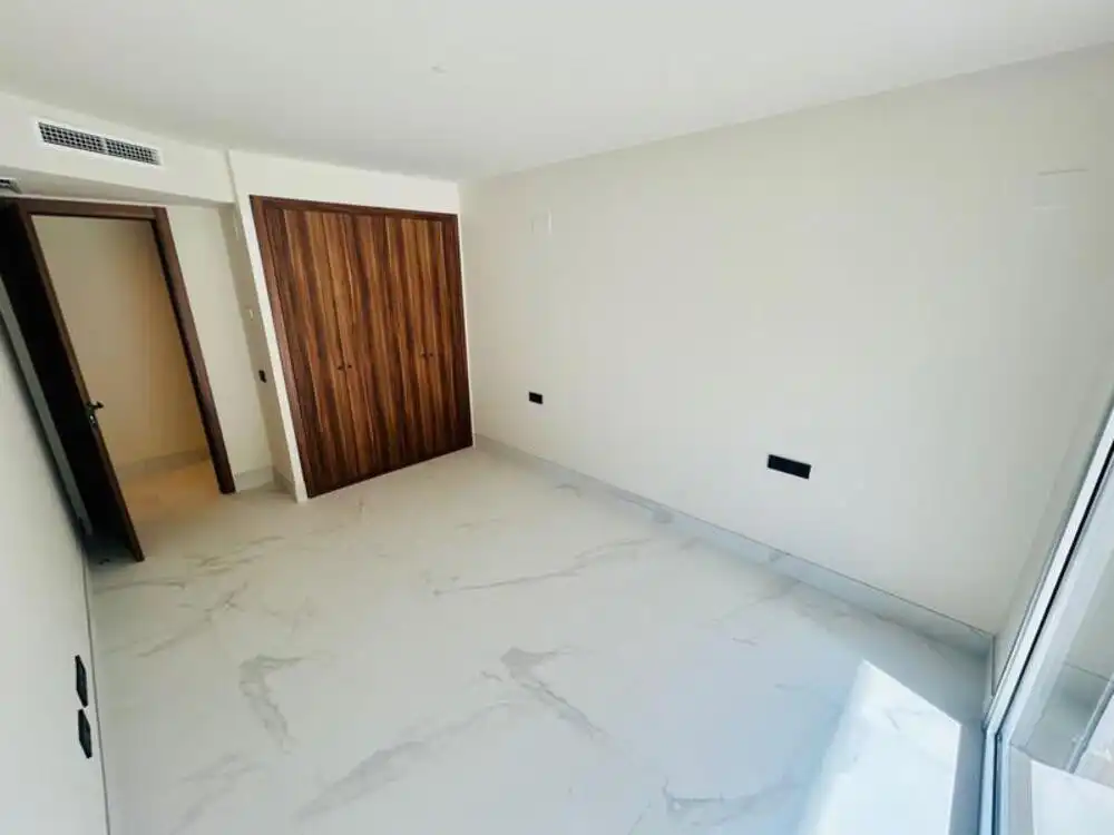 Apartament amb piscina en venda a San Pedro de Alcántara, imagen 20