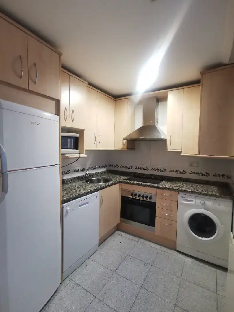 Küche von Wohnung zum Verkauf in Salamanca mit Heizung, Parkett und Ofen